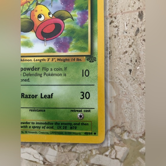 1990’s rare vintage 1st edition weepinbell Pokémon card 48/64 - Picture 3 of 4